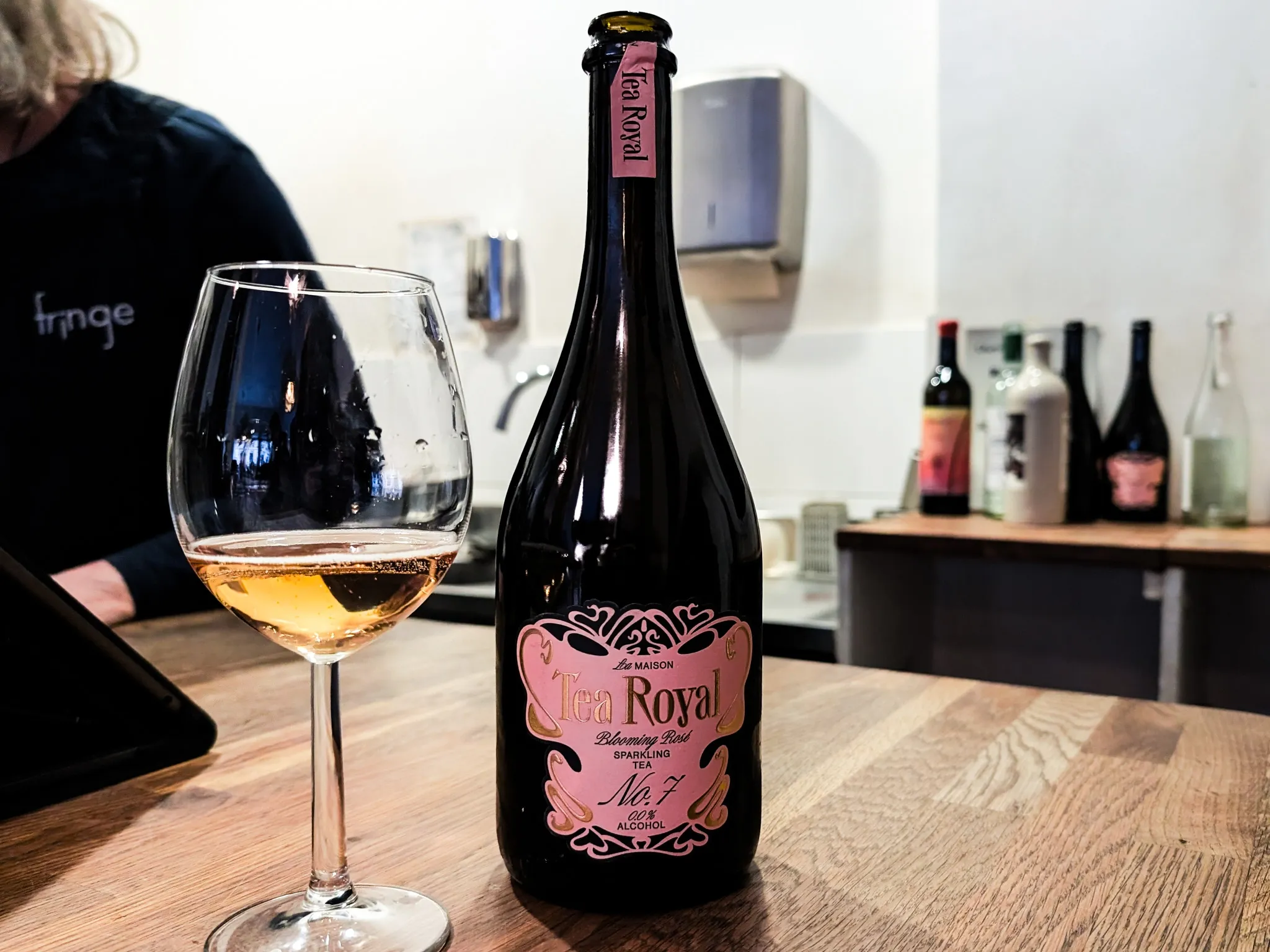 Roés sparkling tea